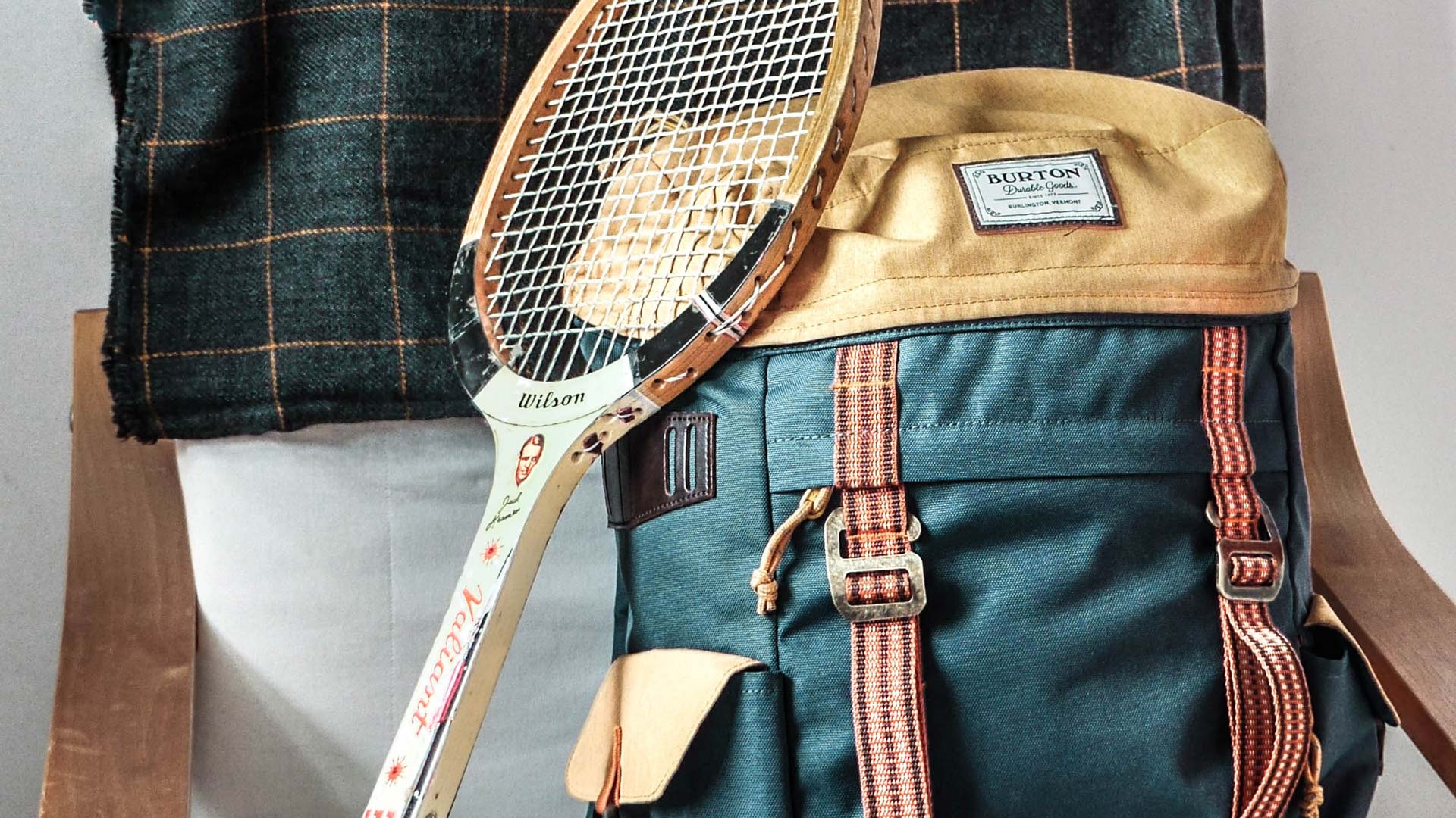Grey/Black/Dark Gray QCWN Tennis Racket Backpack Racquet Tennis Bag Tennis Backpack for Adults Men Women Tennis Racquet Holder Bag for Racquetball Squash Badminton.